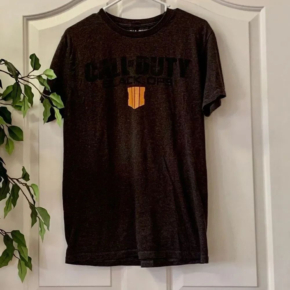 Call of Duty T-Shirt - Picture 2 of 4
